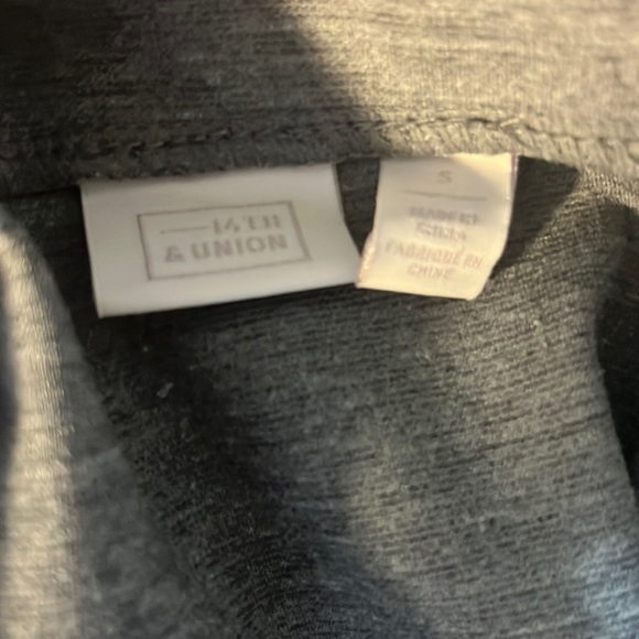 Grey skirt - Picture 4 of 5